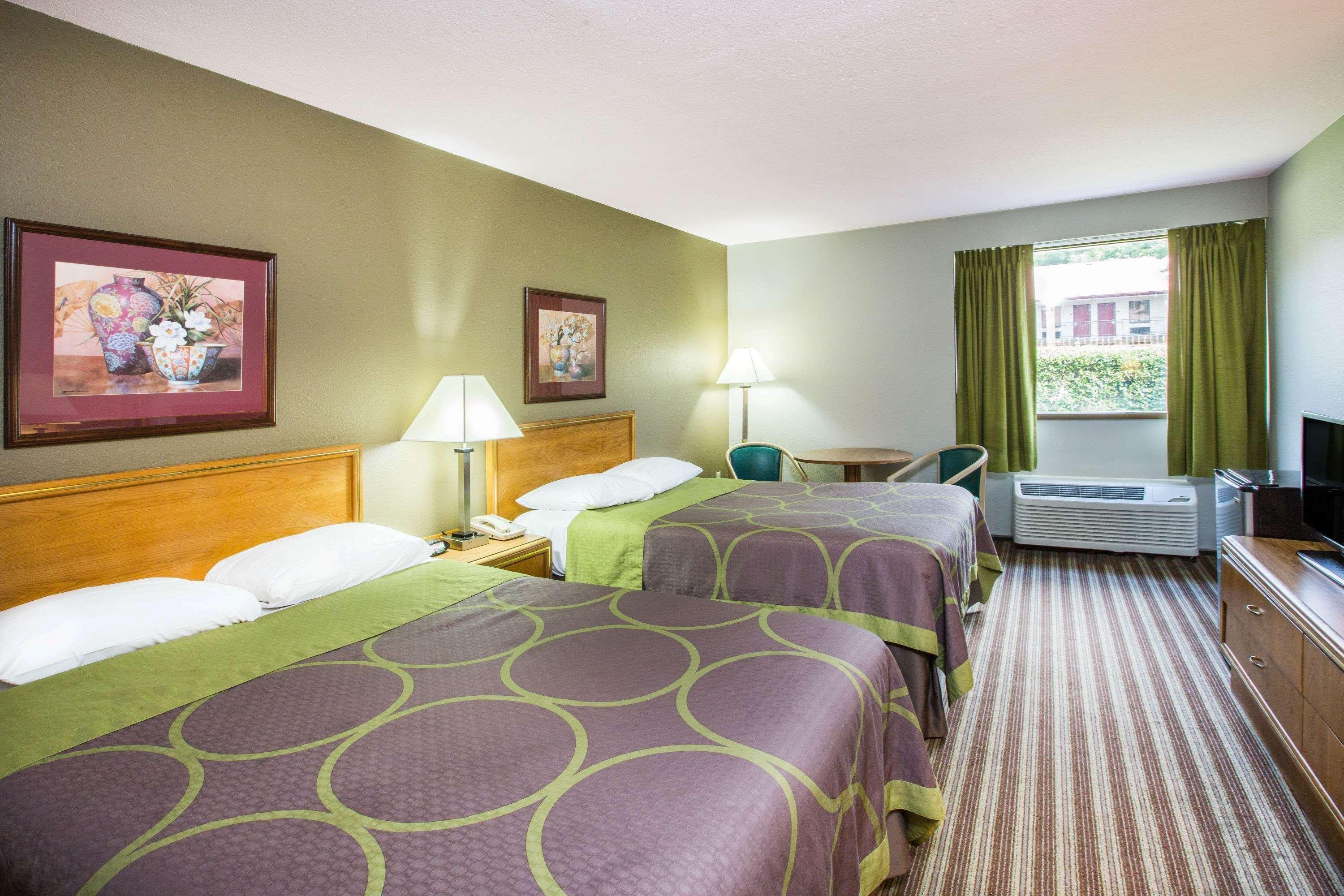 Hotel Super 8 By Wyndham Oxford Zewnętrze zdjęcie